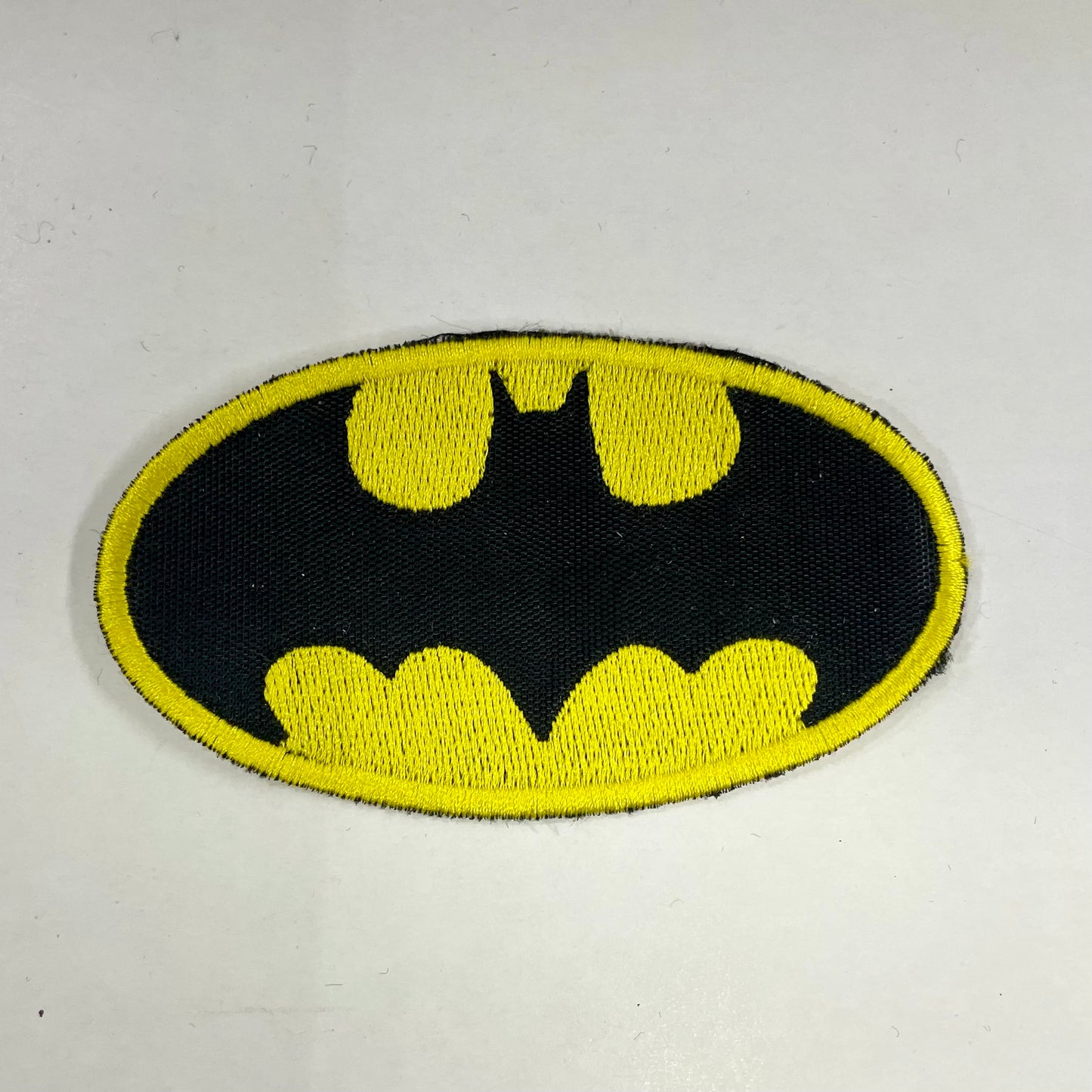 BATMAN - LOGO PARCHE BORDADO PEQUEÑO