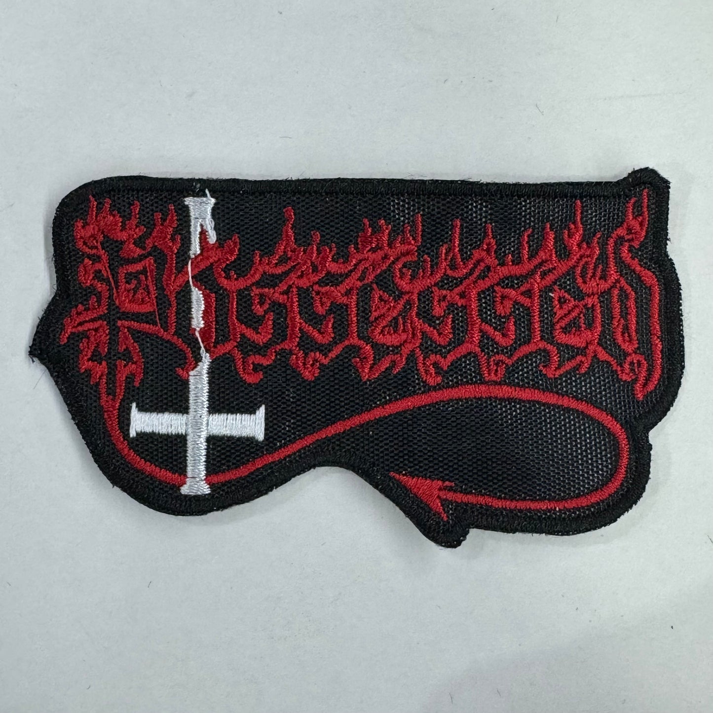 POSSESSED PARCHE BORDADO PEQUEÑO