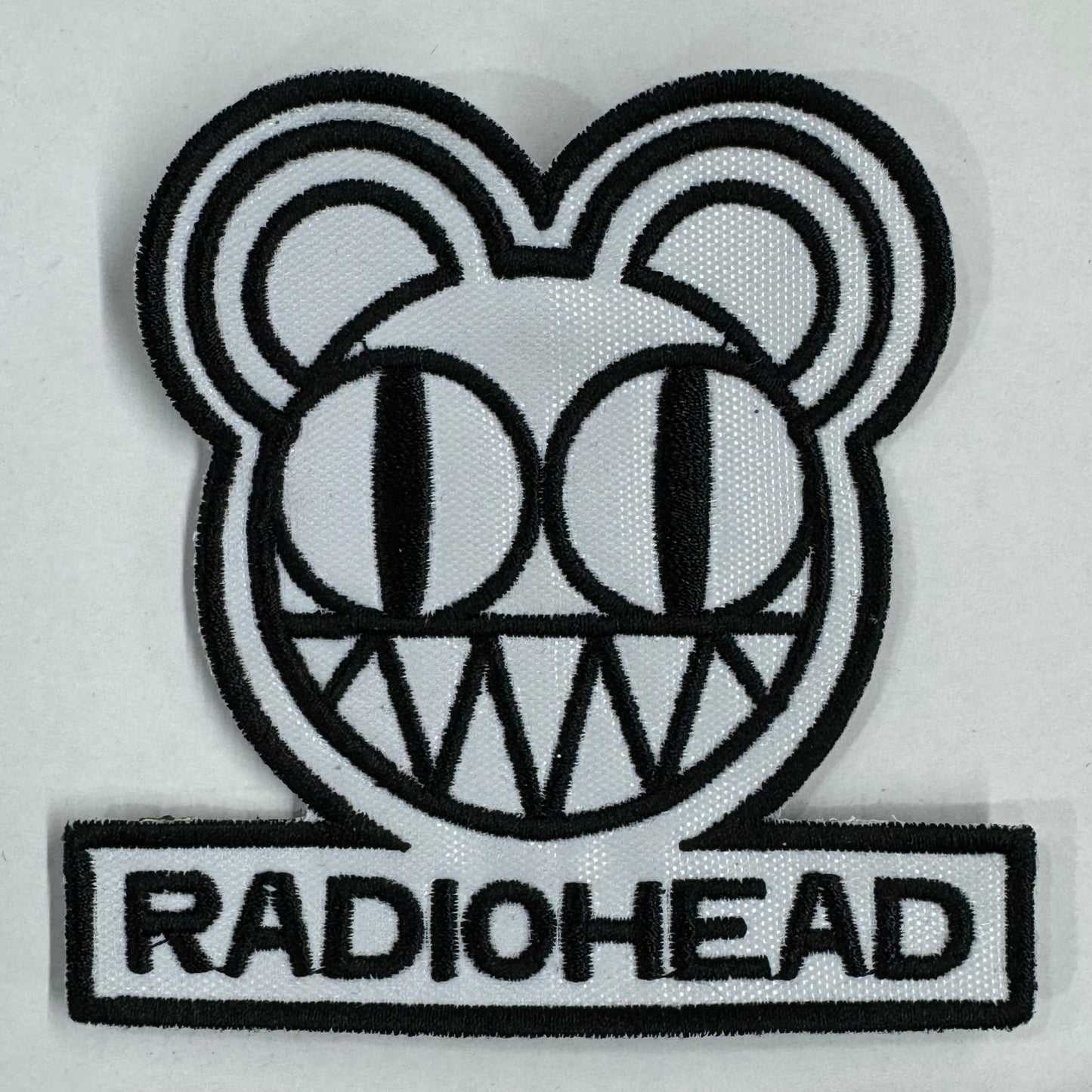 RADIOHEAD PARCHE BORDADO PEQUEÑO