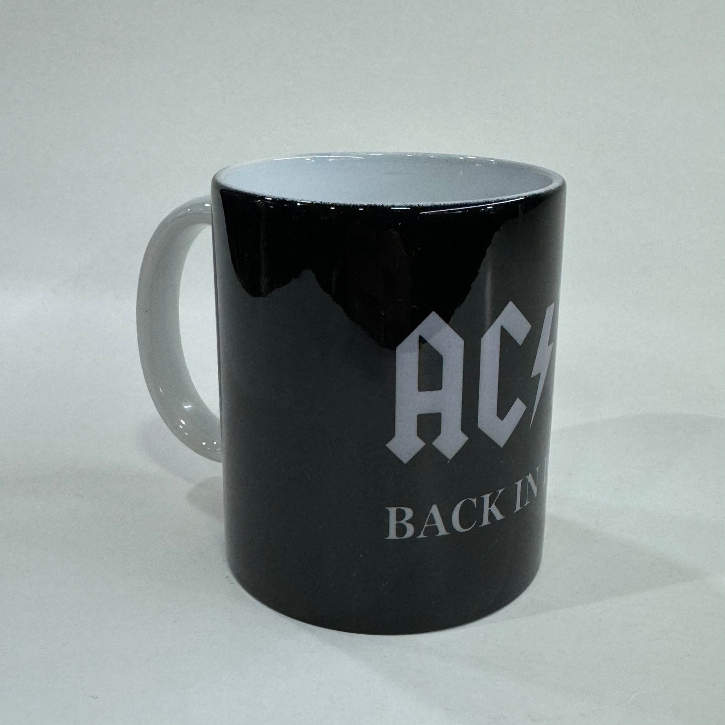 AC/DC - BLACK IN BLACK JARRO