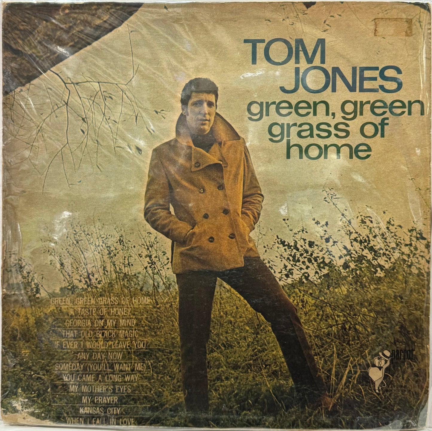 TOM JONES - GREEN, GREEN GRASS OF HOME LP