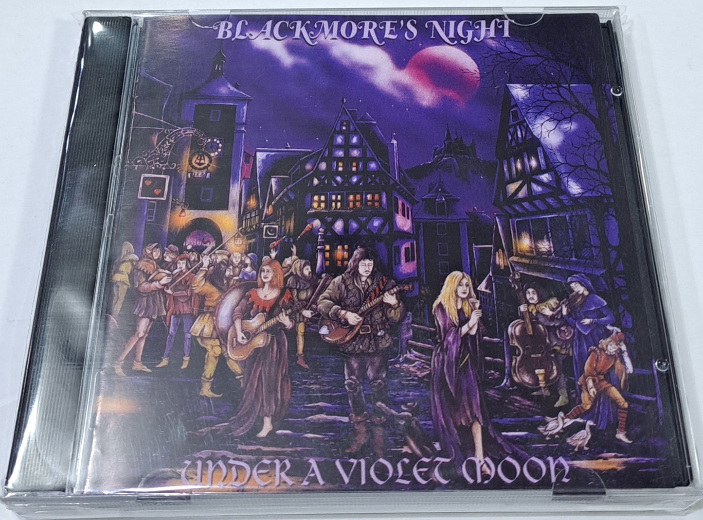 BLACKMORES NIGHT - UNDER A VIOLENT MOON  CD