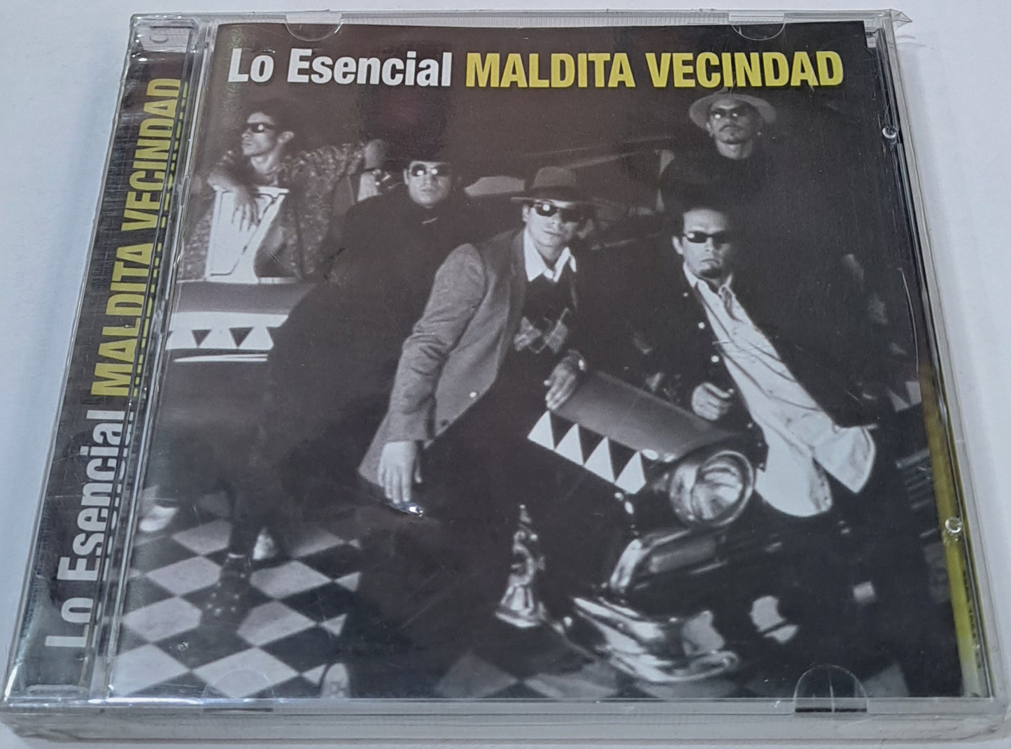 MALDITA VECINDAD - LO ESENCIAL CD