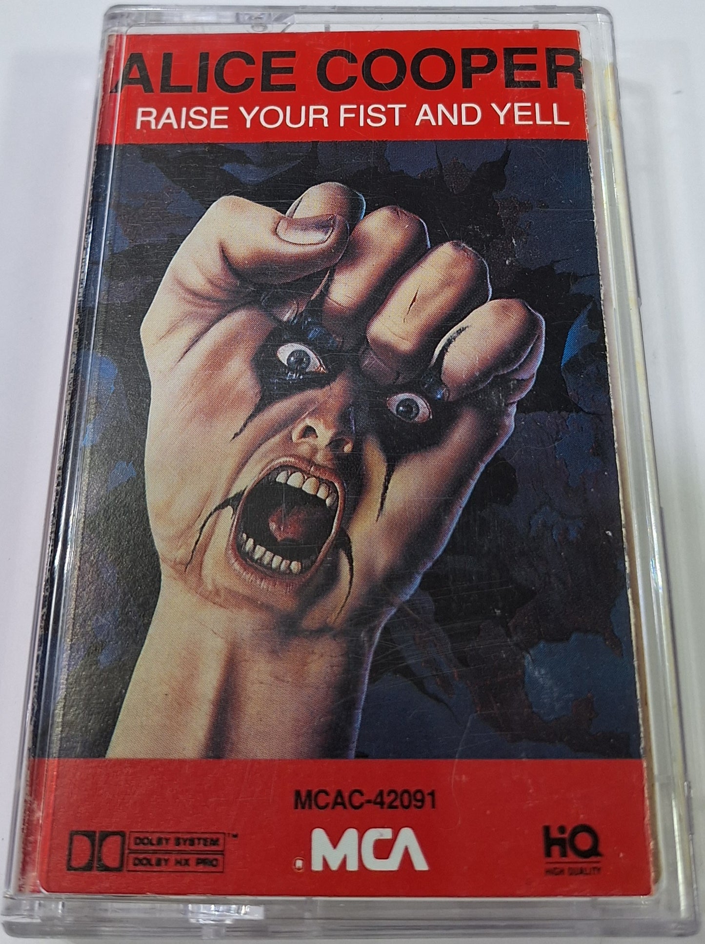 ALICE COOPER - RAISE YOUR FIST AND YELL  CASSETTE