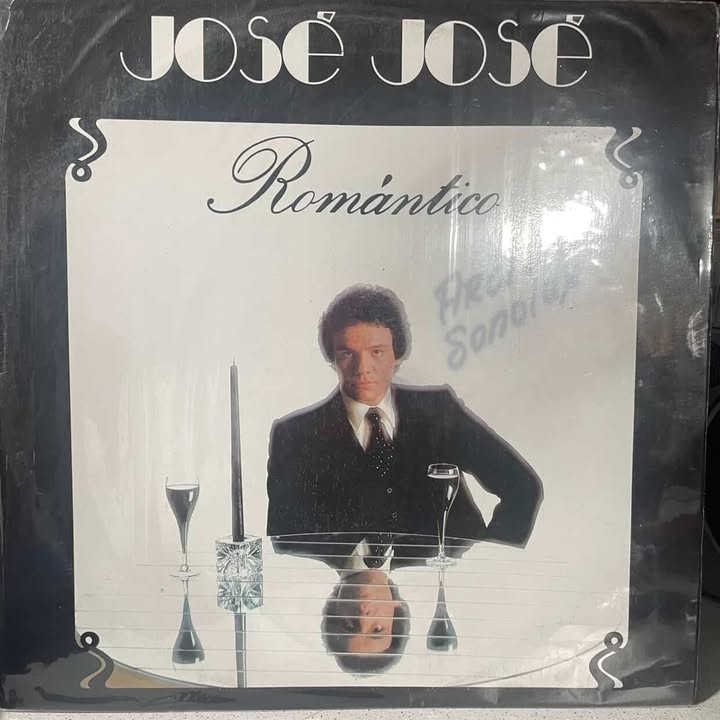 JOSE JOSE - ROMANTICO LP (DE EPOCA)