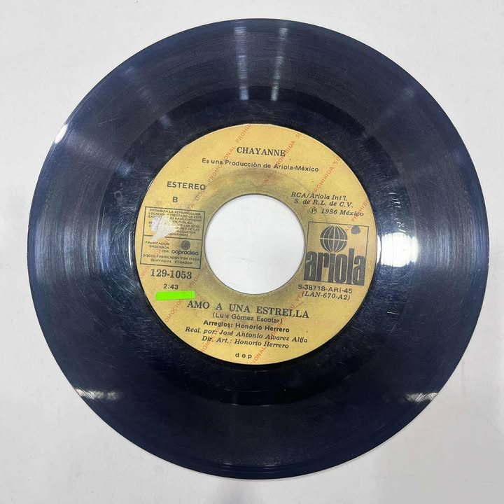 CHAYANNE - VUELVE/AMO A UNA ESTRELLA 45 RPM