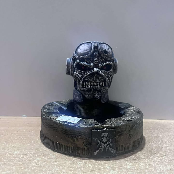 IRON MAIDEN - CENICERO
