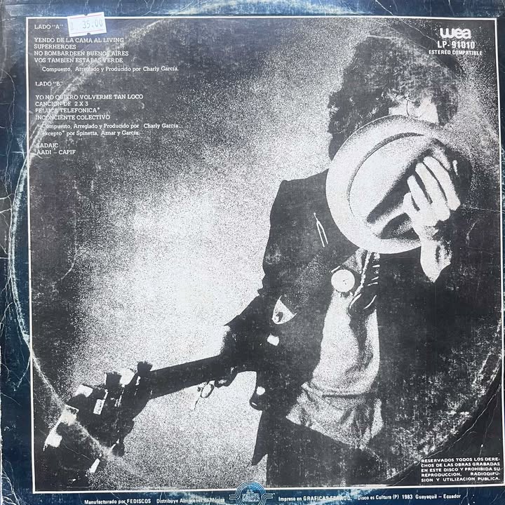 CHARLY GARCIA - YENDO DE LA CAMA AL LIVING LP (DE EPOCA)
