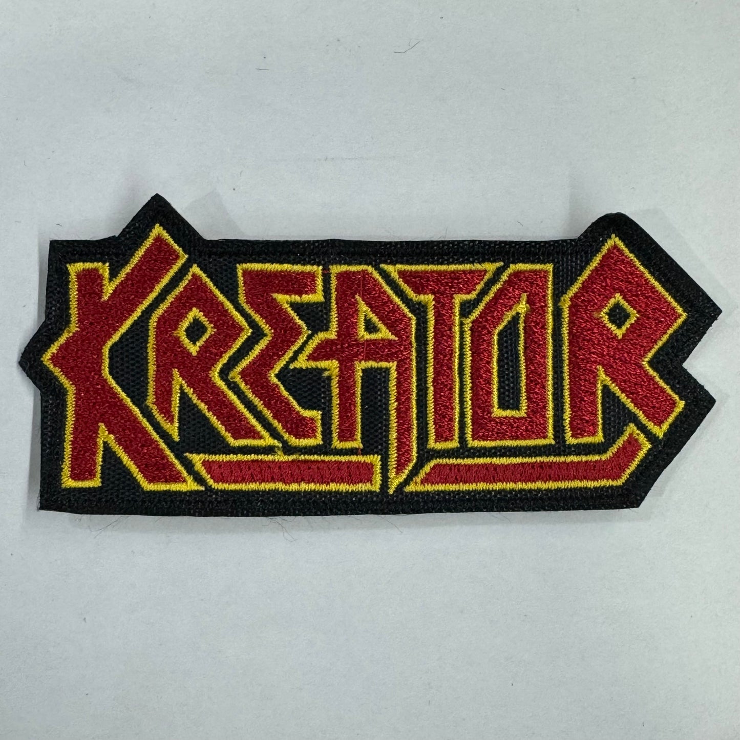 KREATOR  PARCHE BORDADO PEQUEÑO