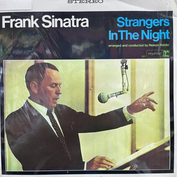 FRANK SINATRA - STRANGERS IN THE NIGHT LP (DE EPOCA)